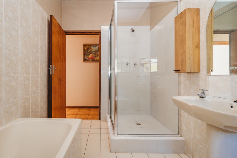 3 Bedroom Property for Sale in Heather Park Western Cape